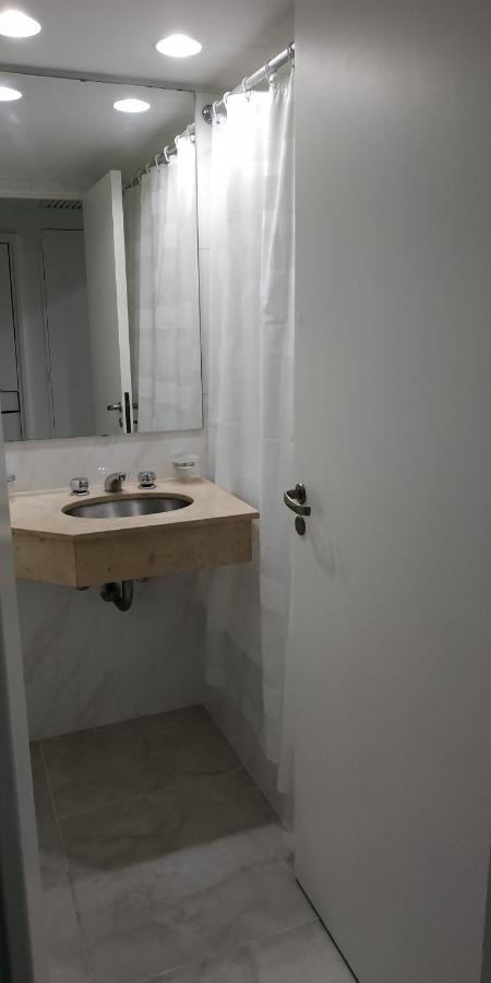 Departamento En Apart Hotel, Excelente Ubicacion En Microcentro Buenos Aires Esterno foto